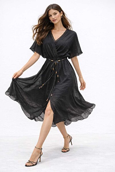 EGZOTİK ASORTİK Διπλόπετο φόρεμα με ζώνη και κοντά μανίκια, μήκους midi