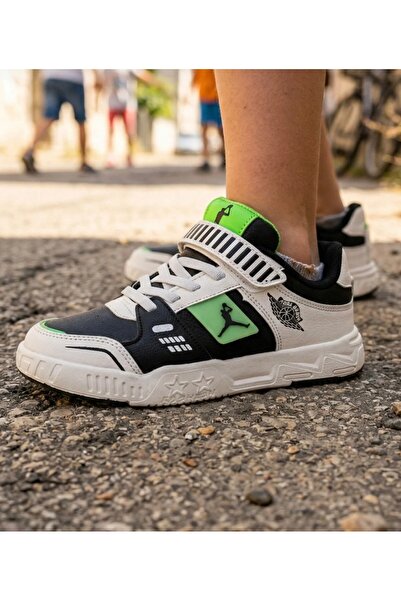 Lütfi Boys' Lightweight Orthopedic Sole Sports Shoes
