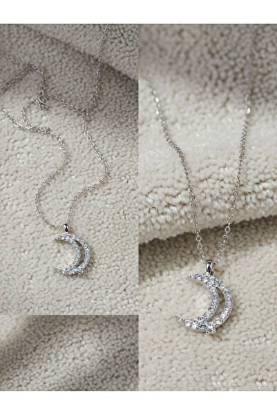 RozeJewelry Zarafetin Işıltılı Hali – Ay Figürlü Kolye