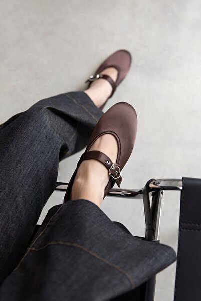 STRASWANS Paula Γυναικεία Ζώνη με Λεπτομέρεια Σατέν Μπαλαρίνα Καφέ