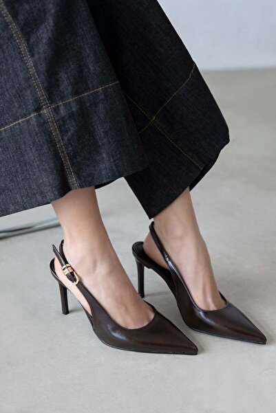 STRASWANS Flora Women's Heeled Wrinkled Leather Shoes Brown