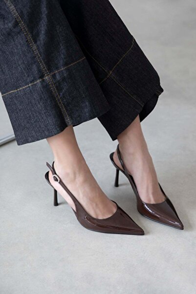 STRASWANS Elsa Women's Heeled Patent Leather Shoes Brown