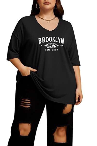 E-ROMA Brooklyn Printed V-Neck Plus Size Oversized T-Shirt 3Cz1