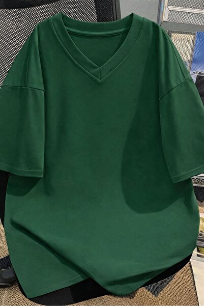 E-ROMA Μπλουζάκι με λαιμόκοψη V σε μεγάλο μέγεθος 2VQ5