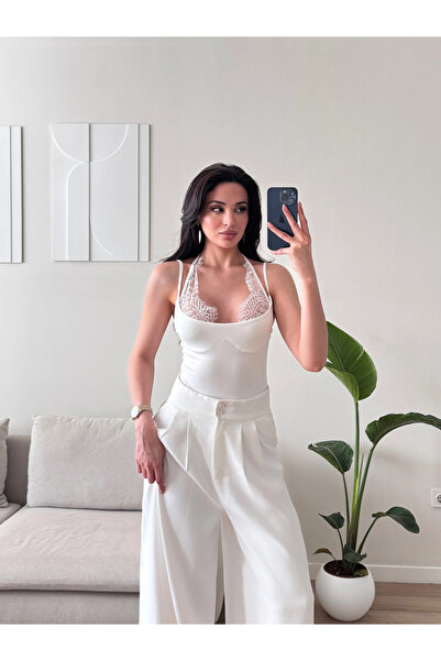 Zoom Butik Boyun Geçmeli Güpürlü Bodysuit - BEYAZ