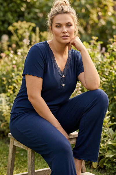 Siyah İnci Μπλε ναυτικό Πλεκτό Σετ Πιτζάμες με Δαντέλα και Λεπτομέρειες, Μεγά...