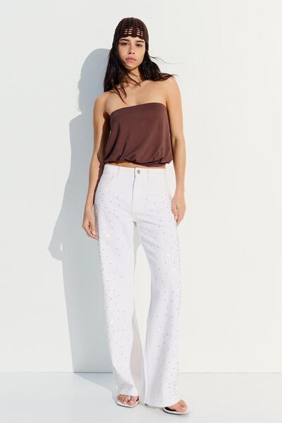 Bershka Parlak detaylı straight fit yüksek bel jean