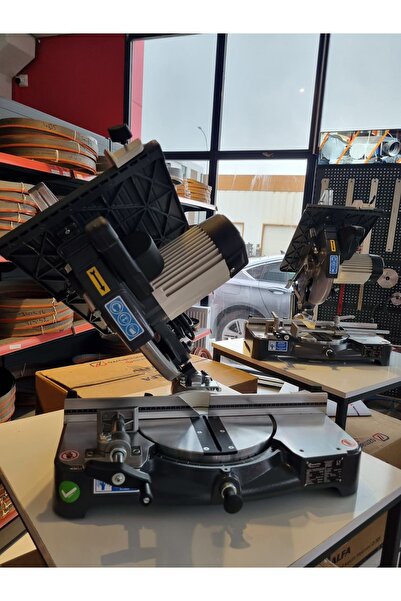Özçelik Portatif Yatarlı Kesim Makinesi Ø 305 mm (Tablalı) BETAplus