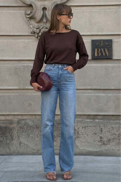 Madmext Καφέ Μοντέρνα Πλεκτή Μπλούζα με Λαιμόκοψη Kayık MG2804