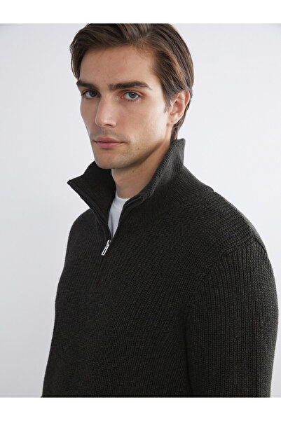 LC Waikiki Zippered Funnel Neck Men's Knit Sweater