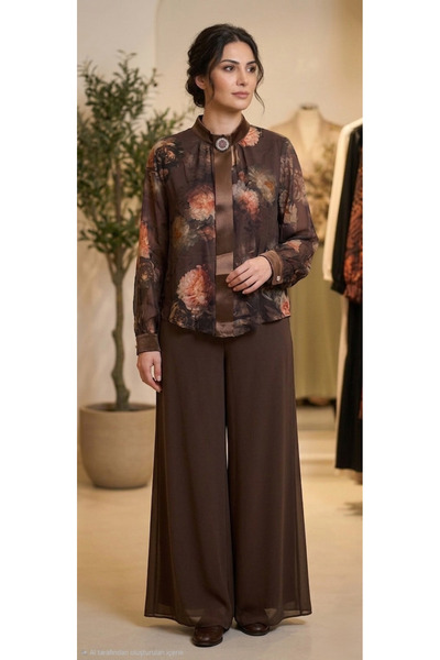 Gazzella Women's Plus Size Loose-Fitting Pants Suit