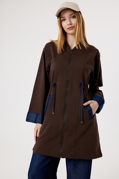 Suede Style 6366 - Άνετο μακρύ τουνίκ με τσέπες με φερμουάρ, διακοσμημένο με ...