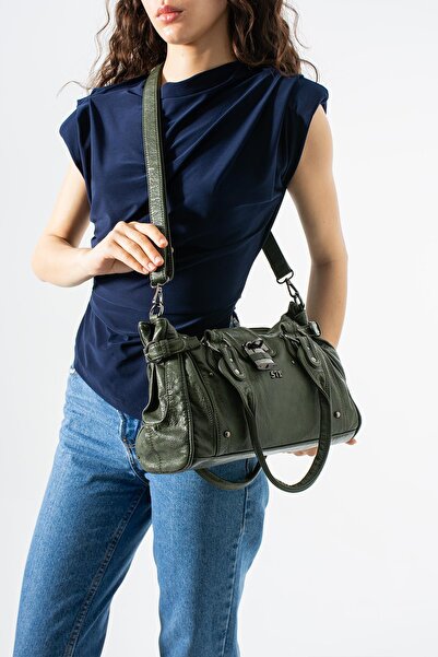 571 Collections Çanta Πλυμένη δερμάτινη τσάντα ώμου πράσινη - Με αξεσουάρ κλε...