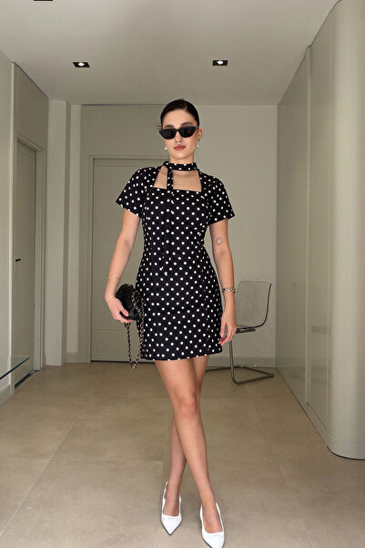 MAGARDE Φόρεμα πουά με τετράγωνο λαιμόκοψη και δέσιμο στο λαιμό - ΜΑΥΡΟ