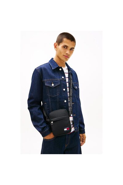 Tommy Hilfiger Erkek Siyah Omuz Çantası (AM0AM14211-BDS)