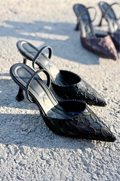 yezy shoes Λουστρίνι με δαντέλα και λεπτομέρειες, παπούτσια με λεπτό τακούνι ...