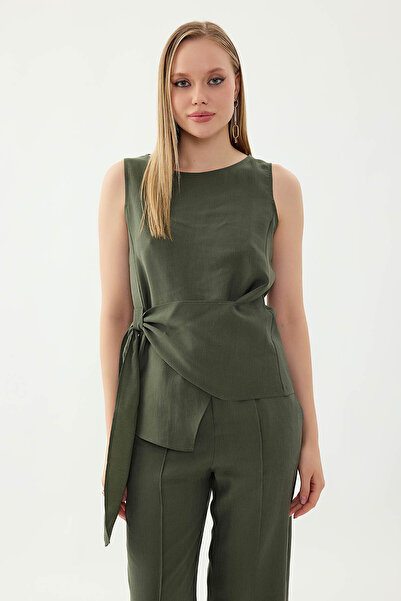 Vitrin Zero Sleeve Blouse with Front Detail