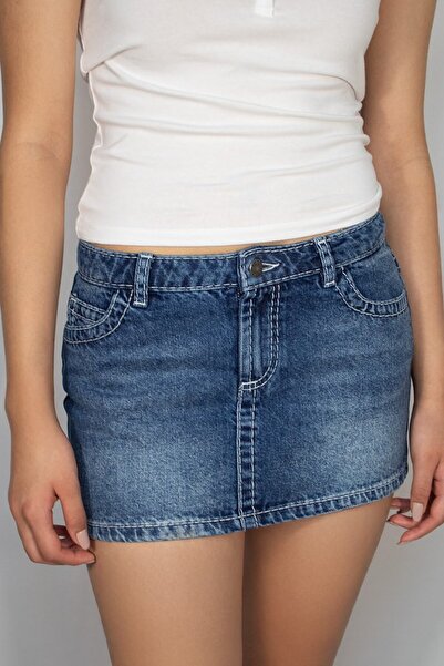 Messy Girls Μίνι τζιν φούστα με χαμηλή μέση σε σκούρο μπλε χρώμα