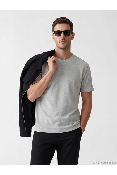 LC Waikiki LCWAIKIKI Κλασικό Γκρι Ανδρικό T-Shirt με λαιμόκοψη ποδηλάτου