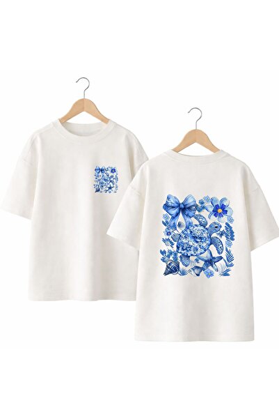 playwear تي شيرت كاريتا دينيز كوكشوب مطبوع على الظهر والصدر مصنوع من القطن بن...