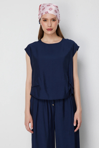 On Fashion On Kırışık Desenli Düğme Detaylı Bluz-74324