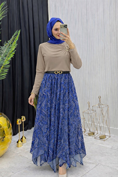 Nursay Ασύμμετρη φούστα με έθνικ σχέδιο και μπλούζα Sandy σετ