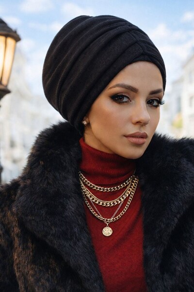 Aişe tesettür Μαύρο Πλεκτό Χειμερινό Σκουφάκι με Κορδόνια