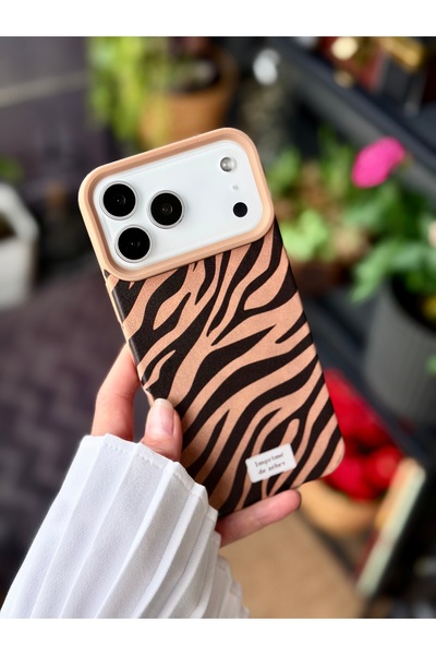 Go Aksesuar Iphone 17 PROMAX Uyumlu Kaplama ZEBRA Tasarımlı Esnek Silikon Kılıf