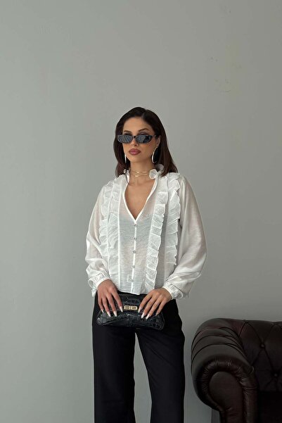 MyLoore Women's Ecru Ruffle Detailed V-Neck Blouse Mlb196