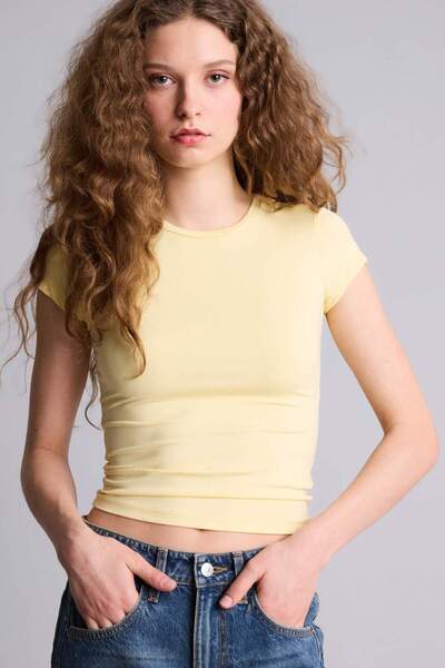 DeFacto Εφαρμοστό κοντομάνικο μπλουζάκι H6241AX26SM