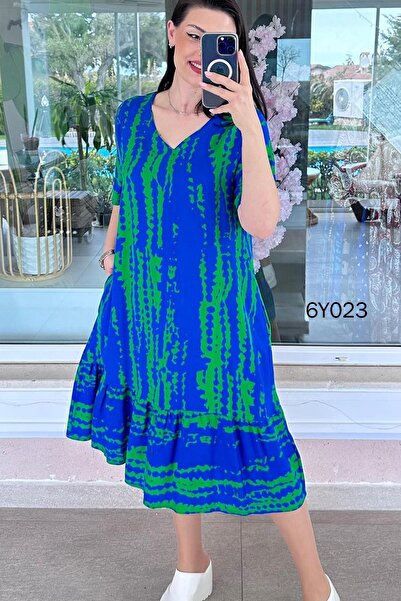 İnce Topuk Φόρεμα βισκόζης με λαιμόκοψη V και τσέπες με βολάν 6y023