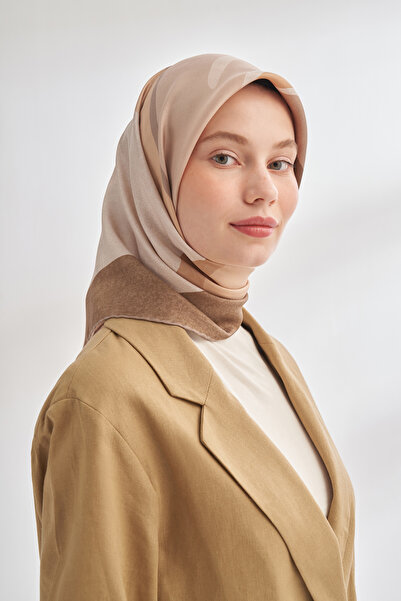 ARMANDA Eșarfă din mătase twill cu model deșert - Bej