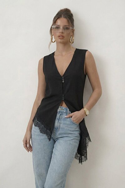 VAGGON Ασύμμετρο γιλέκο με λεπτομέρεια από δαντέλα σε σχήμα V