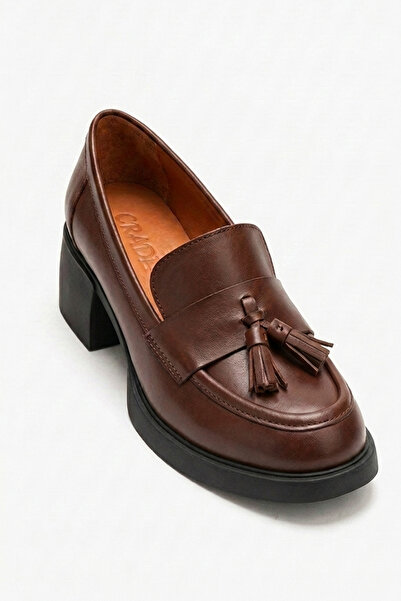 GRADA Γυναικεία παπούτσια με τακούνι από γνήσιο καφέ δέρμα, με λεπτομέρεια πο...