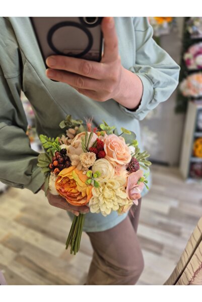 Buketlife Turuncu krem somon gelinbuketi gelinçiçeği ve yakaçiçeği