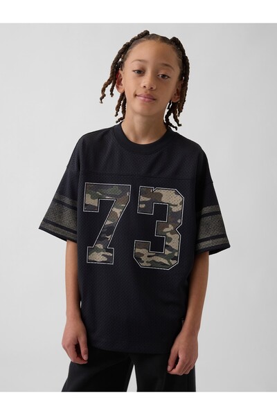 GAP Erkek Çocuk Siyah Mesh Oversized Grafik Jersey T-Shirt