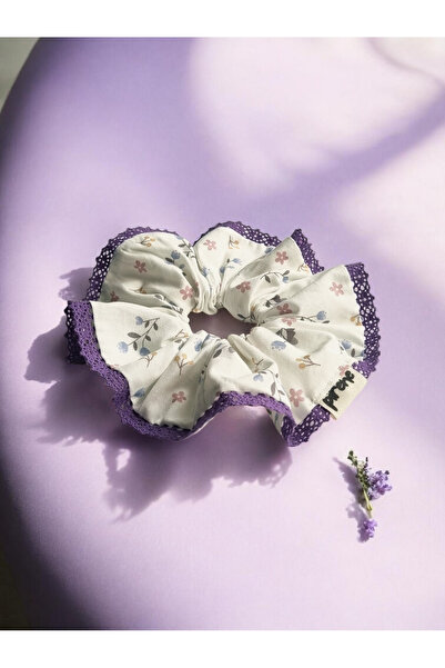 Pirene Lavielle Kopanaki Dantel Detaylı Çiçekli Poplin Scrunchie Saç Tokası