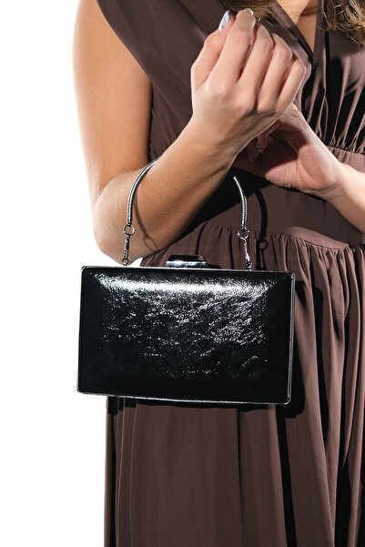 LuviShoes IVAN Μαύρη Γυναικεία Βραδινή Τσάντα Φορέματος