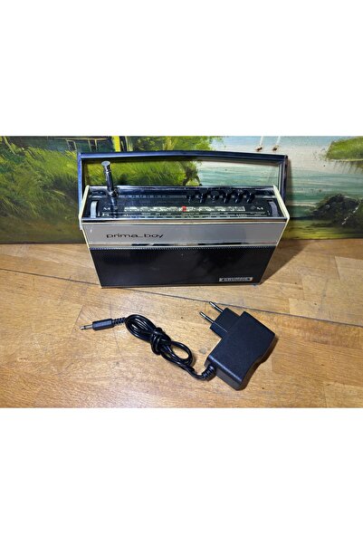 Grundig boy radyo - sorunsuz çalışır durumda 20 cm 11 cm 5 cm ölçülerinde