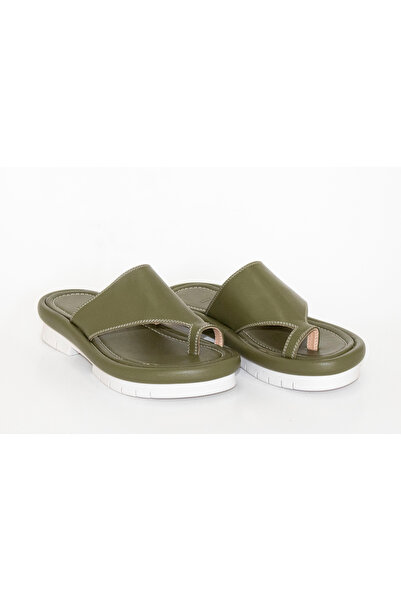 LAVENDER SHOES Women's Flip Flops