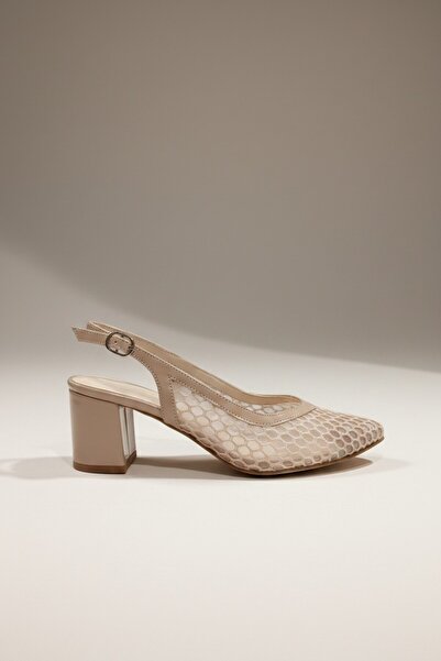 Modayak ΓΥΝΑΙΚΕΙΑ ΠΑΠΟΥΤΣΙΑ MARZELLA ΜΕ ΤΕΤΡΑΓΩΝΟ ΤΑΚΟΥΝΙ, ΖΩΝΗ ΣΤΟΝ ΑΝΚΛΕΣ Κ...