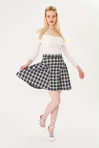 FARBE ER FASHION ΚΑΛΟΚΑΙΡΙΝΗ Μαύρη καρό μίνι φούστα