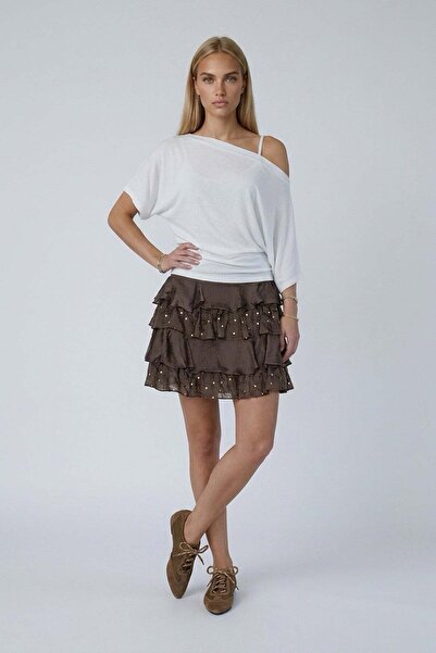 Trend Alaçatı Stili Λευκή μπλούζα με λαιμόκοψη καγιάκ Alc-X15475