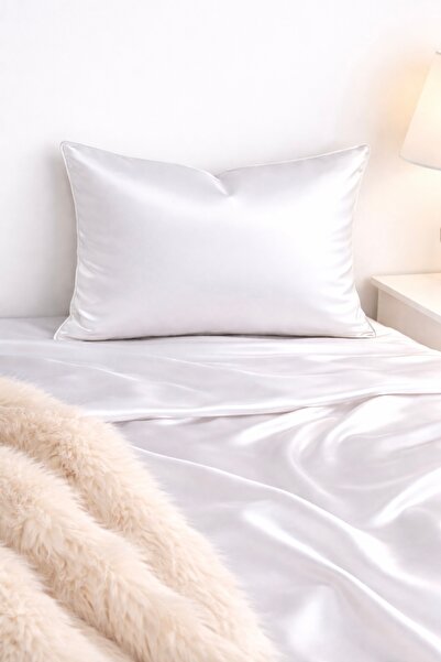 Cherry Bloom Cotton Λευκή σατέν μαξιλαροθήκη με φερμουάρ 50x70