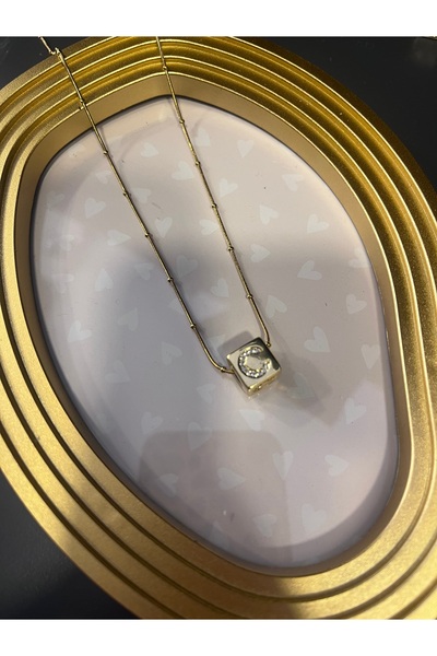 gozdeasutayaccessory Letter C Cube Steel Necklace