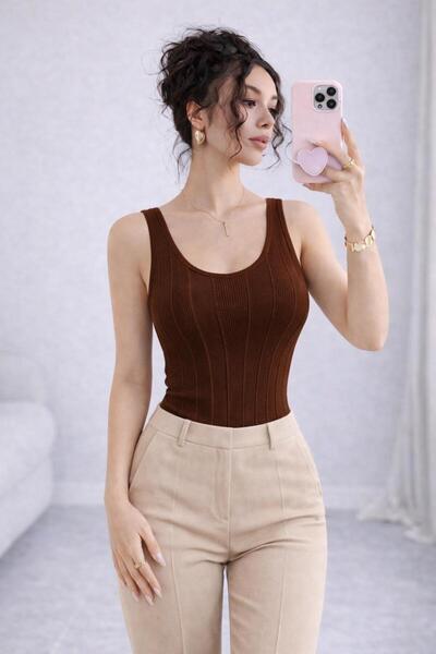 peri tower Γυναικεία μπλούζα Mercerized Ribbed Athlete Basic με κομψές τιράντ...