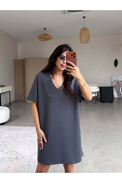 Kokoş Kadını FÜME GRİ V YAKA ELBİSE