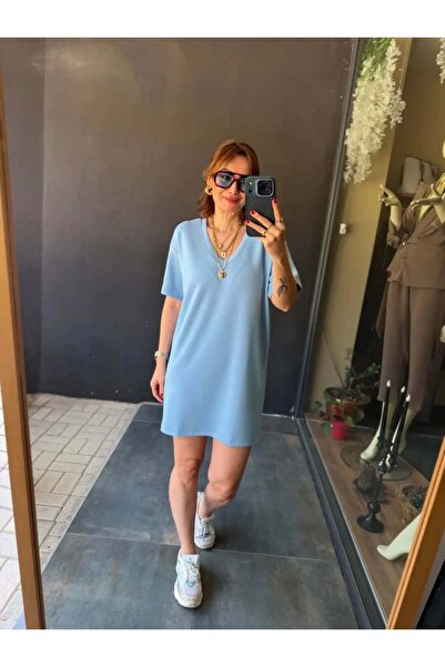 Kokoş Kadını MAVİ V YAKA ELBİSE