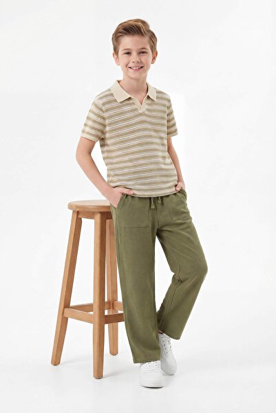 TRENDYOLKIDS Steinstrukturiertes gestricktes Oberteil und Unterteil für Junge...