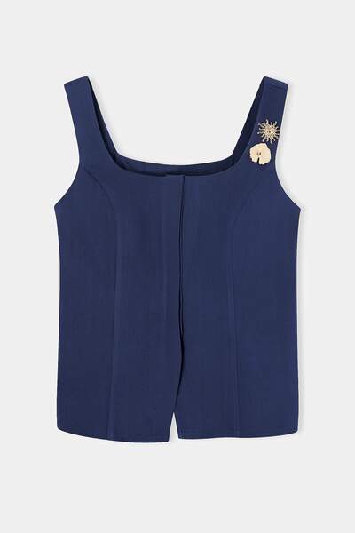 Trendyol Curve Marineblaue, flexible, gewebte Gabardine-Bluse in Übergröße mi...